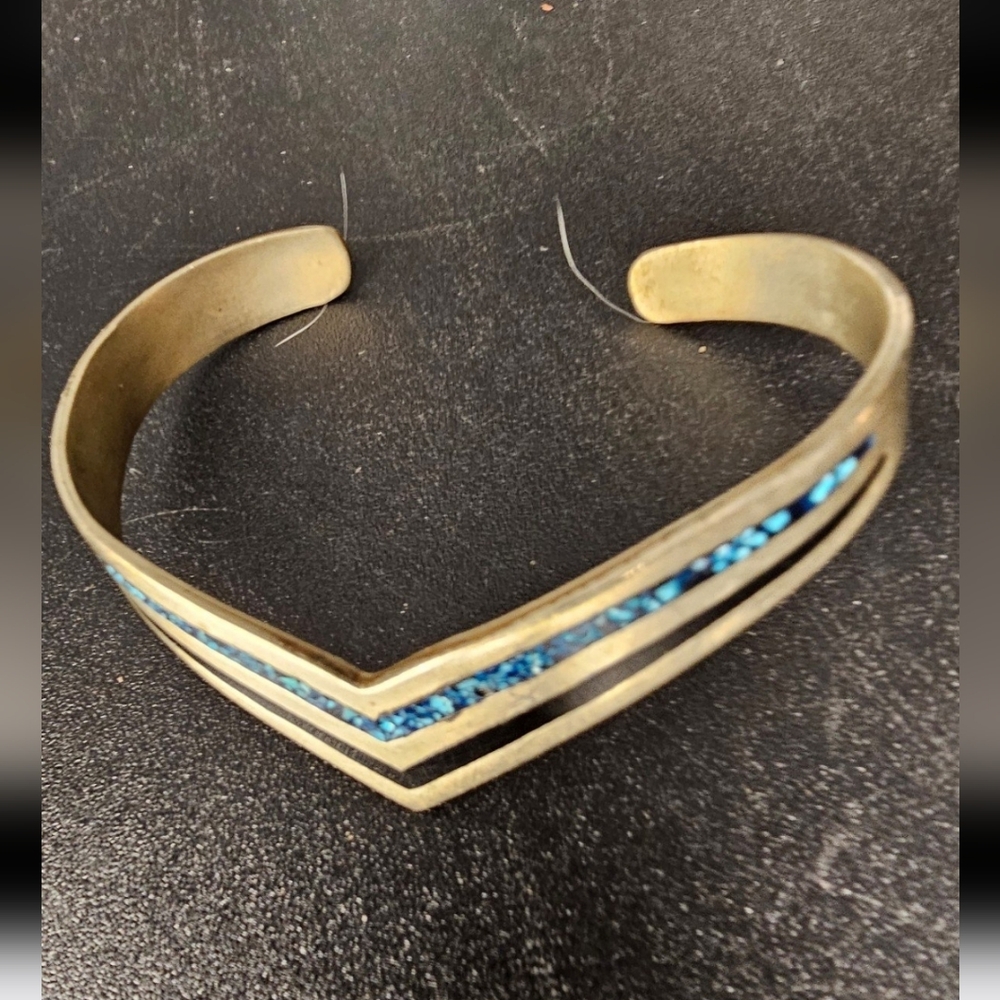 Vintage Turquoise And Onyx Unique Vintage Gold and‎ Blue Chevron Bracelet
